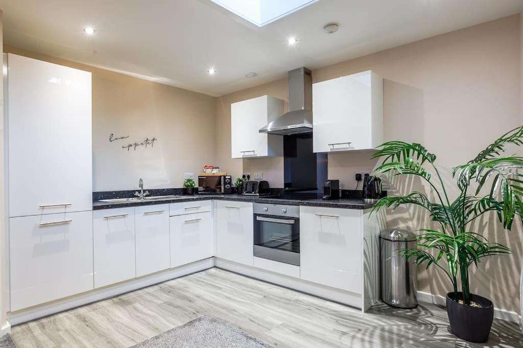 Stylish Duplex 5 Min From Centre Apartment นิวคาสเซิล อะพอน ไทน์ ภายนอก รูปภาพ