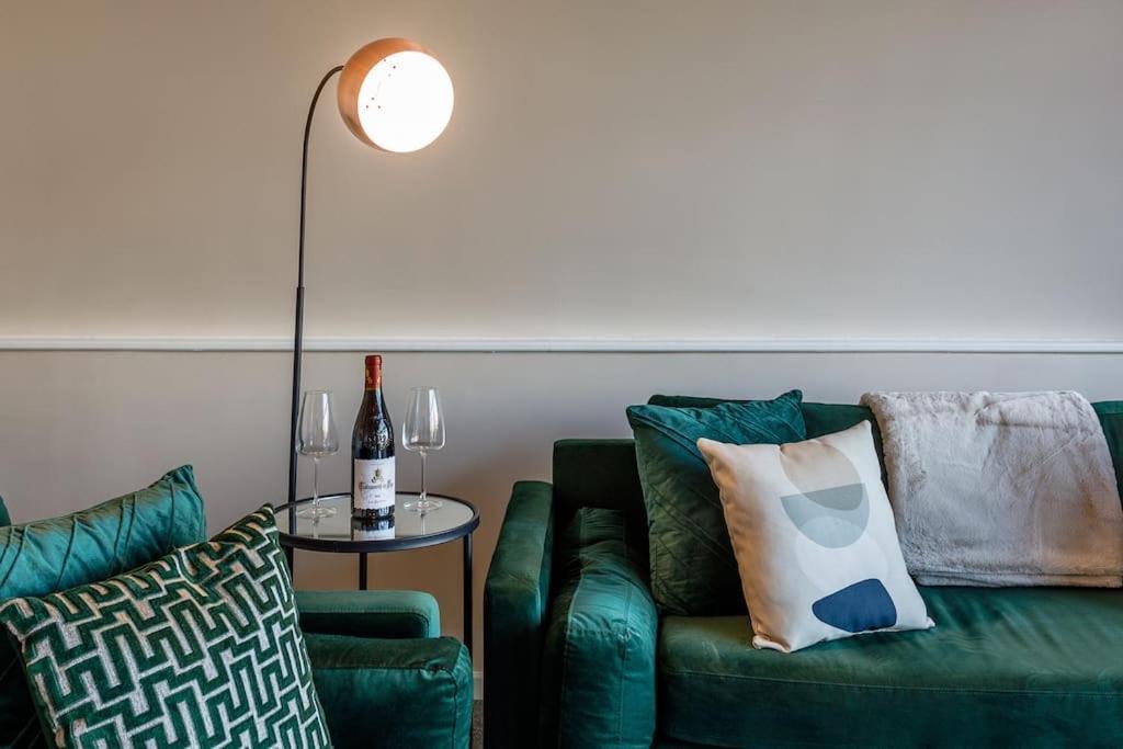 Stylish Duplex 5 Min From Centre Apartment นิวคาสเซิล อะพอน ไทน์ ภายนอก รูปภาพ